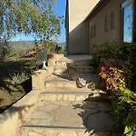150m2 Dans Tres Grand Parc Arbore