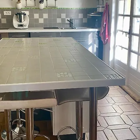 Villa 150m2 Dans Tres Grand Parc Arbore *