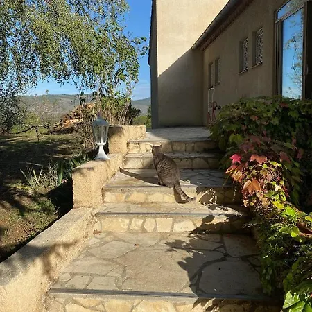 150m2 Dans Tres Grand Parc Arbore